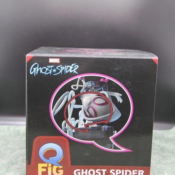 Q Fig Marvel Ghost Spider - Picture 12 of 12